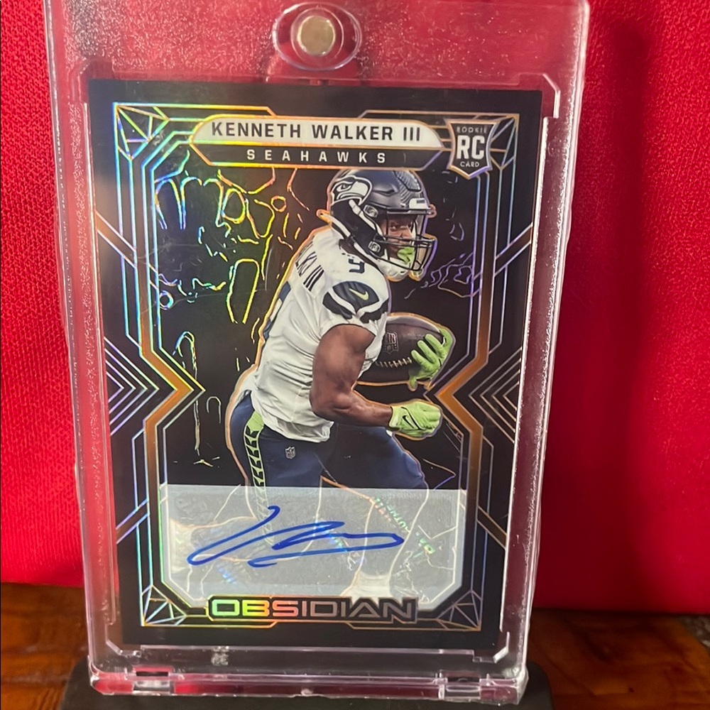 Kenneth Walker III Obsidian Rookie Card